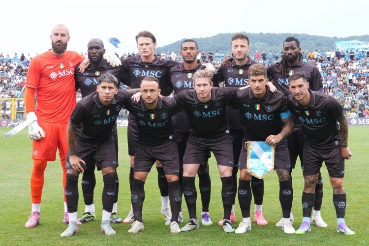 季的冠军, 留在队中 季的冠军, 留在队中