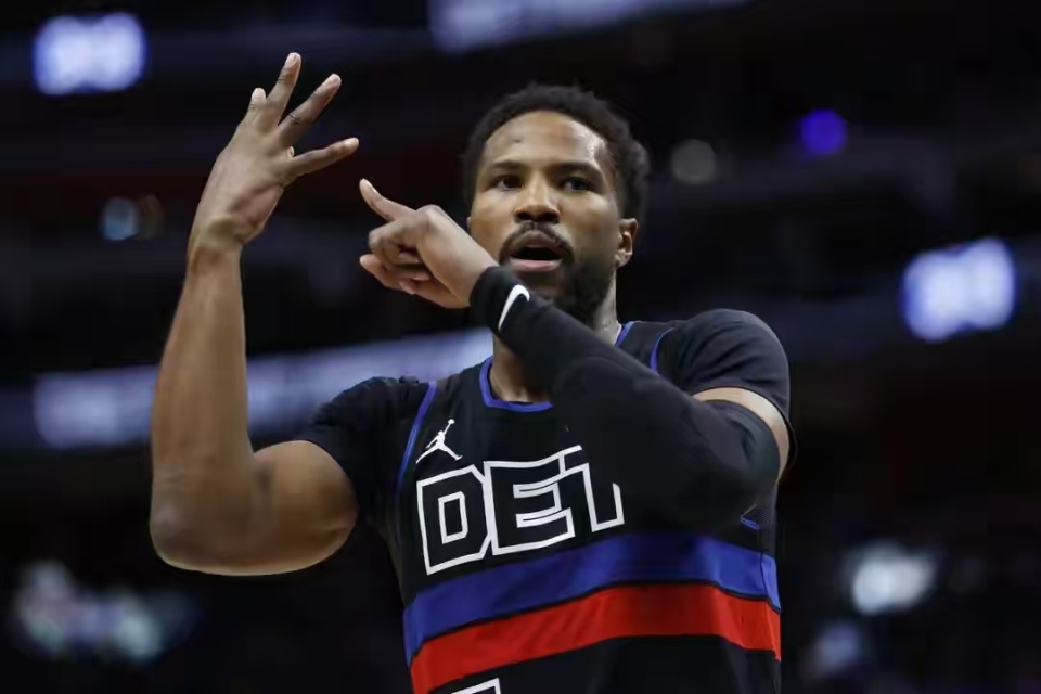 dYUAs, 还和皮蓬的