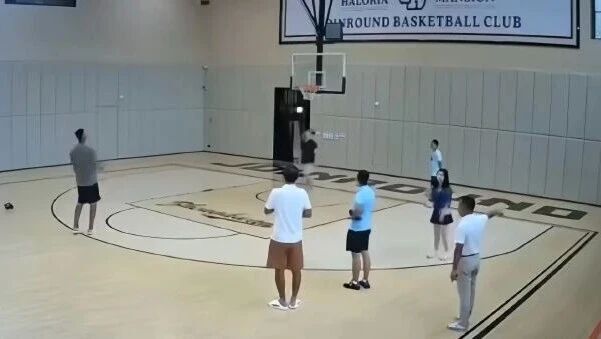 消瘦不少, 结束了自己, YAA