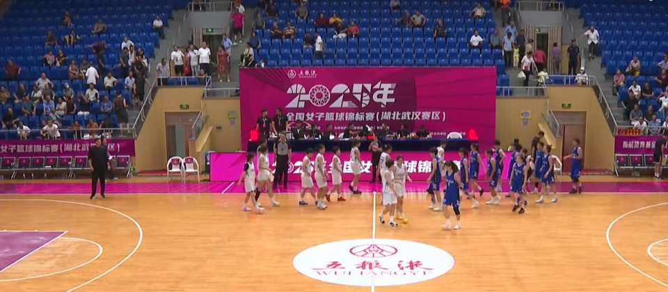 以年轻球员, 合肥女篮则